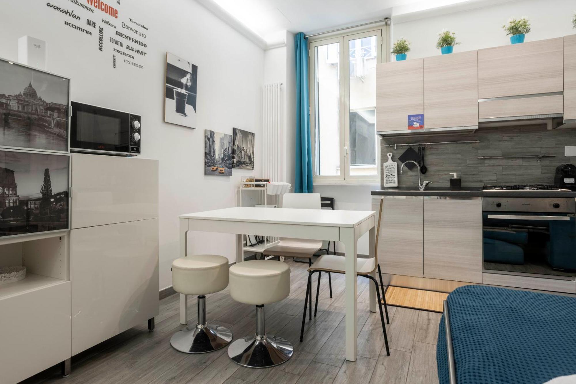 Merulana Deluxe Apartment Rzym Zewnętrze zdjęcie