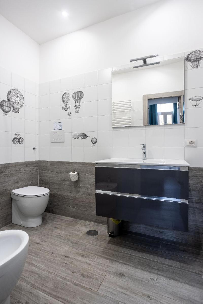 Merulana Deluxe Apartment Rzym Zewnętrze zdjęcie